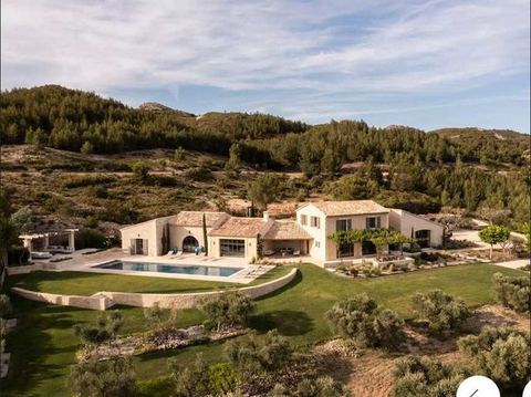 Le Mas du Colibri, luxury and serenity in the heart of the Alpilles