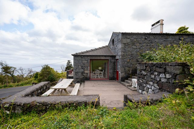 Liiiving in Azores - Casa de Foros — Foros, Azores