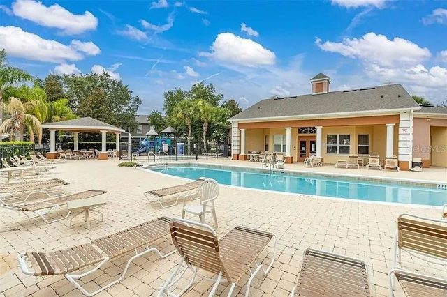 Lake View Townhouse w/ Hot Tub – Close to Disney! (2335)