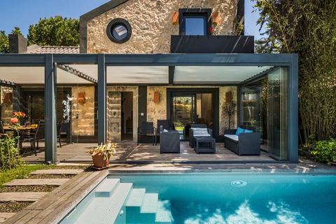 Villa Oasis II by Portugal Portfolio