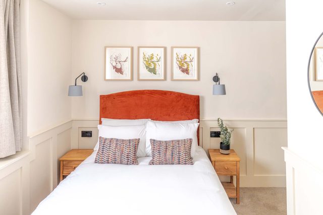 Grove House Hotel Signature Room