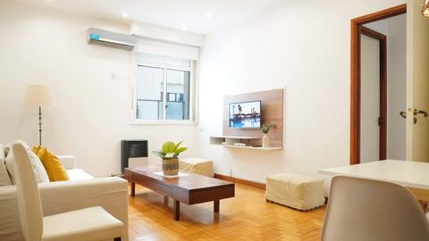 145- Spacious Apt. near Metro in BsAs.
