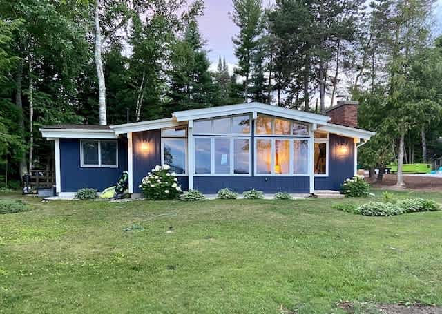 West Pointe on Torch Lake - 30 Day minimum rental