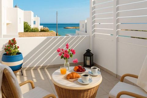 Beachfront Bocamviglies Room - Naoussa Haven