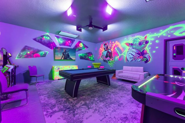Luxury Villa W/Theater, Pool, Spa + FREE Resorts! — Champions Gate, FL