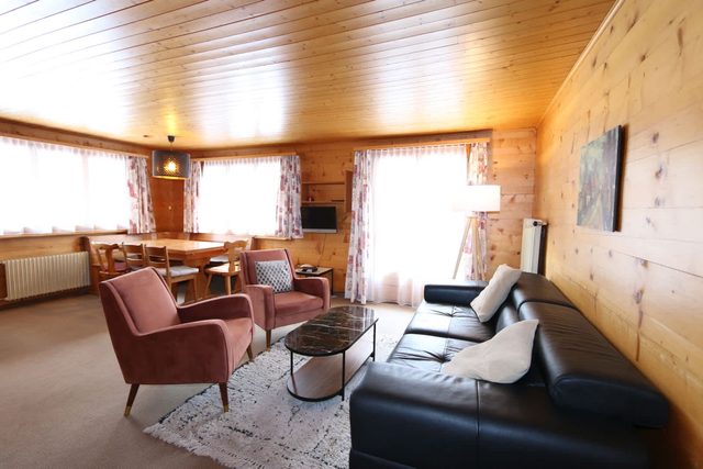 Les Mayens - Cosy stand-alone chalet on 2 floors — Saas-Fee, Valais