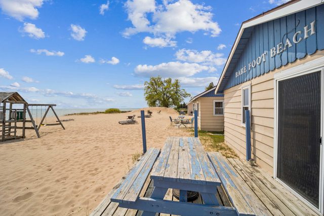 #6 | Light-Filled, Near the Shore — Oscoda, MI