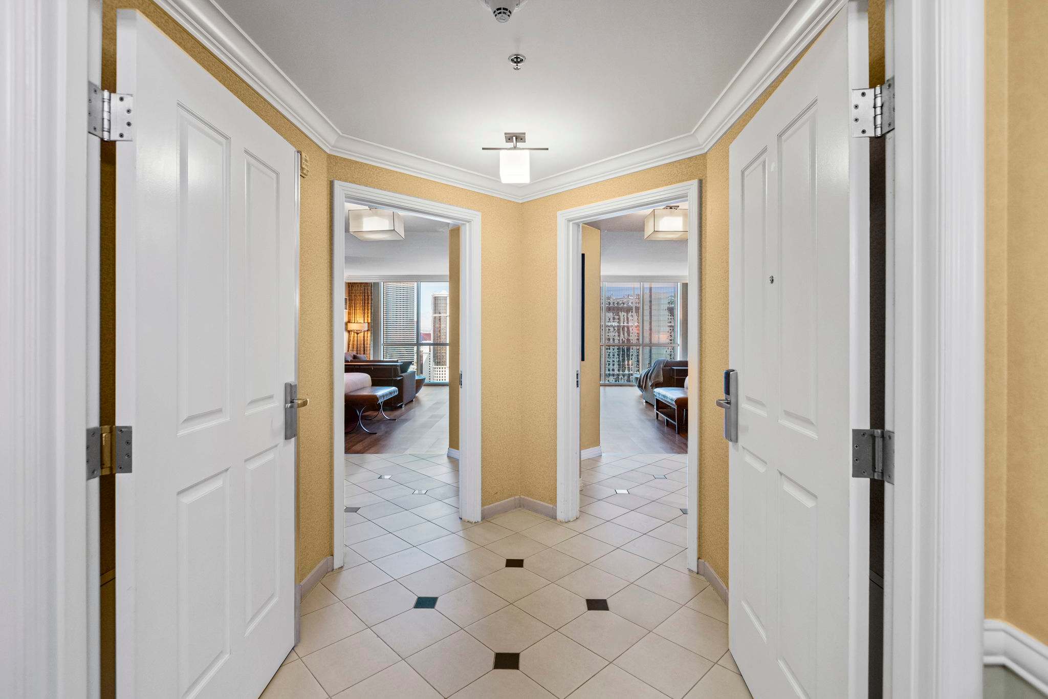 Luxury StripView 2-King Suites+No Resort Fee+Pool