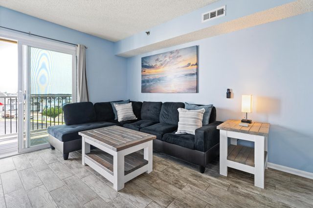 Breezy Point #303 - Rooftop Deck Panoramic Sunsets — Ocean City, MD