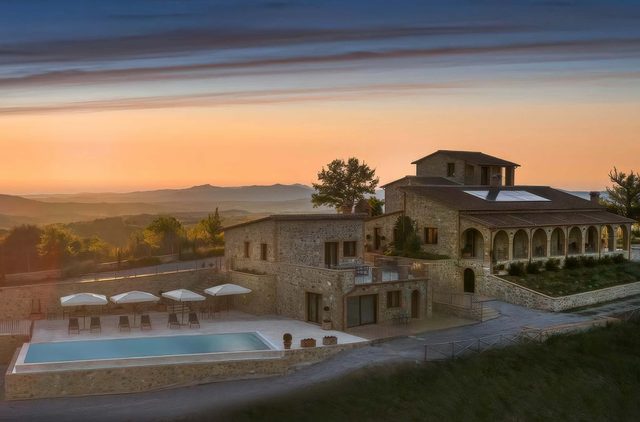 Villa Monte Mario — Cinigiano, Tuscany