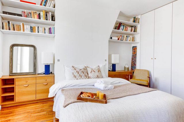 Bright 2BR in Montmartre - Near Sacre-Coeur & Opera