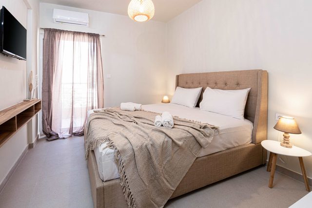Niman First Floor Beachside Apartment