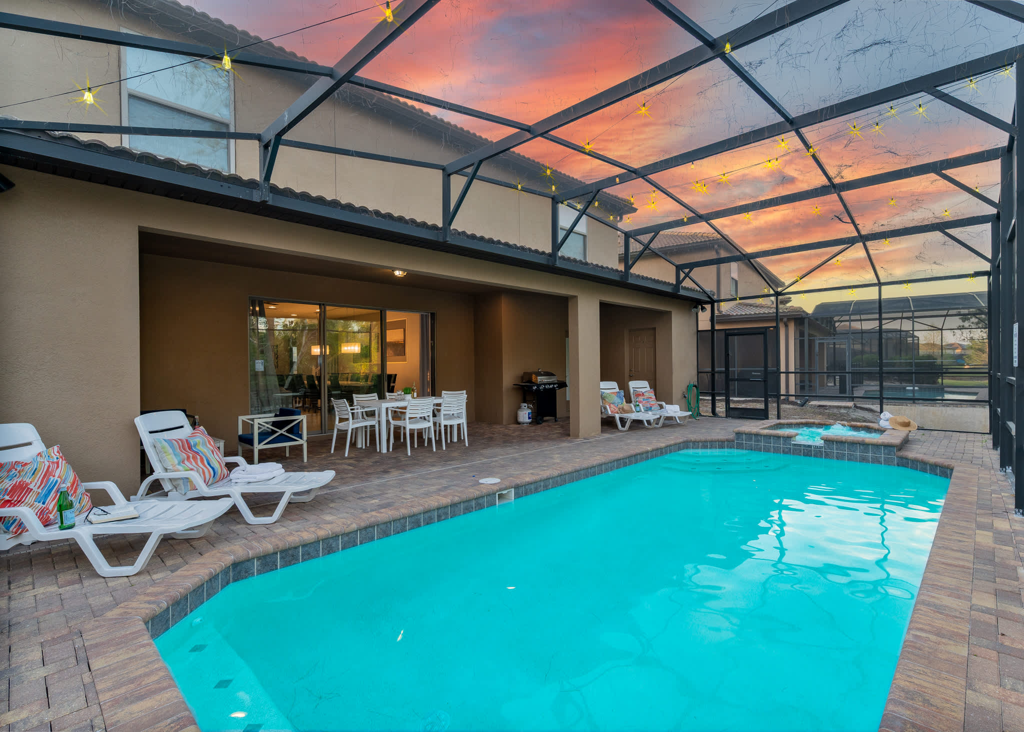 Villa near Disney w/private pool & hot tub
