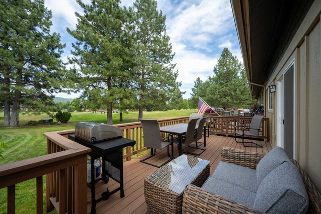 Stone Ridge Condo: Golf Course Views & Family Fun!