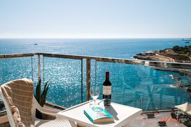 Sliema Waterfront Duplex with Spectacular Views