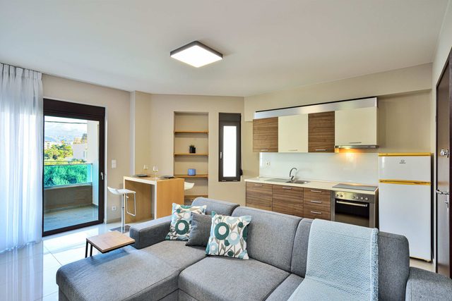 Marena Apartment with Mountain View