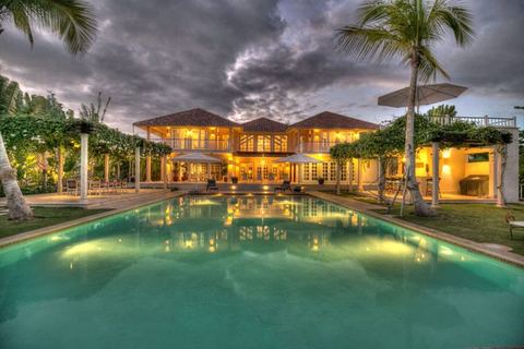 Arrecife 24/25 - Incredible Micro Estate Villa