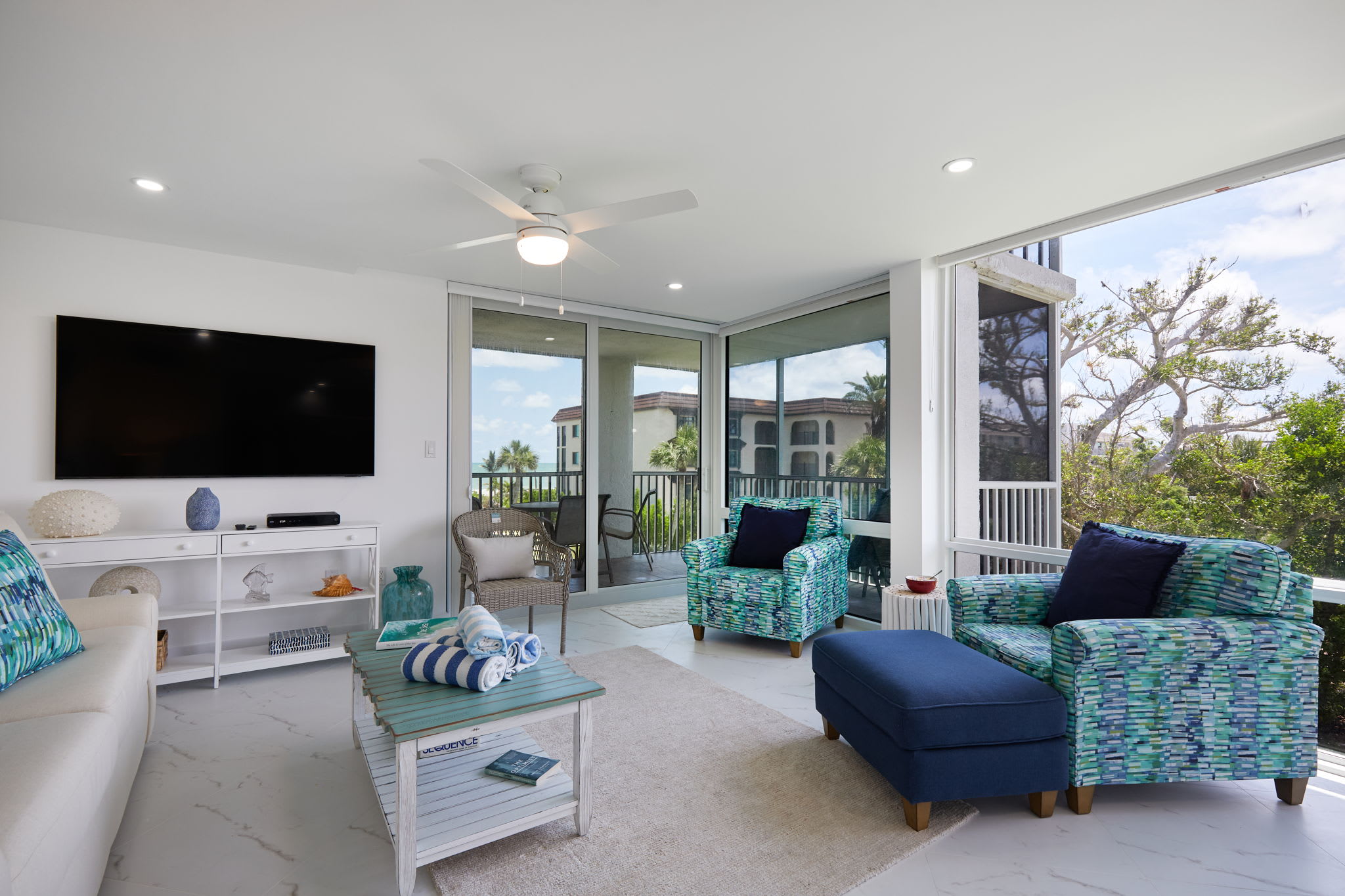 Gorgeous Island Beach Club Condo, BRAND NEW