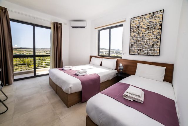 Modern Triple Studio for Friends by HostMT — San Pawl il-Baħar, Saint Paul’s Bay