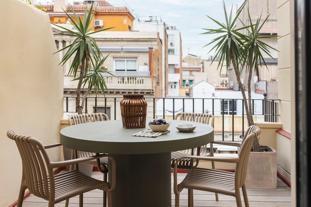 BAILE - Two Bedroom Apartment with Terrace