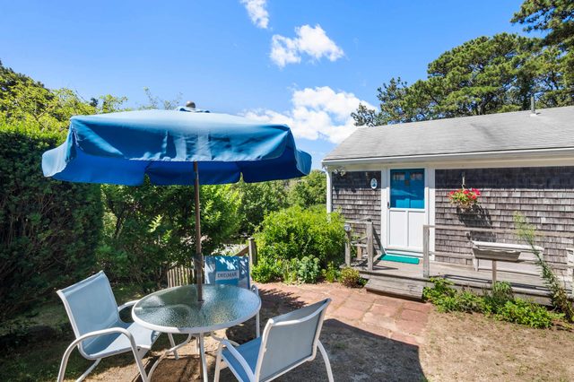 Studio, Walk to Nauset Beach!