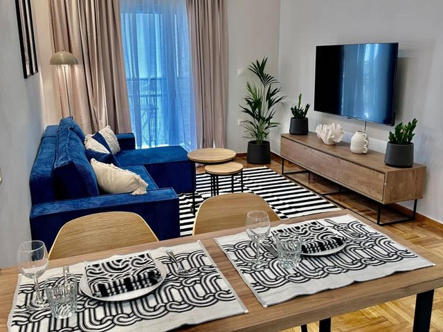 Bright 1BR in Prime Psyri | Private Balcony Athens — Athens, Attica
