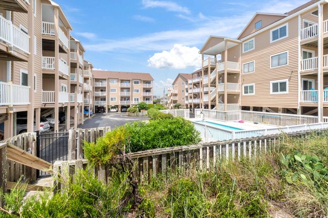 Seaside Retreat @ Sand Pebbles — Carolina Beach, NC