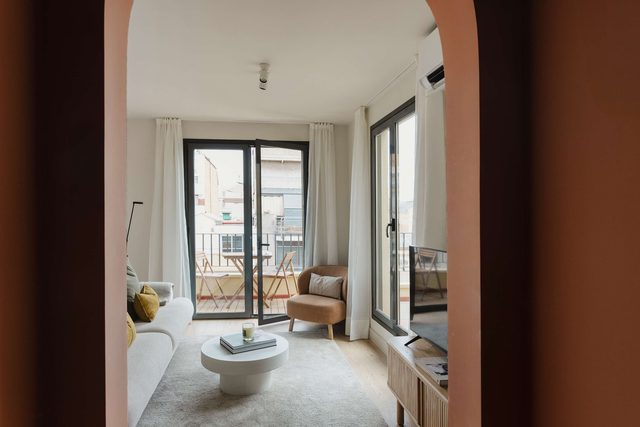 HOMU - Two Bedroom Apartment with Terrace — Barcelona, Catalonia