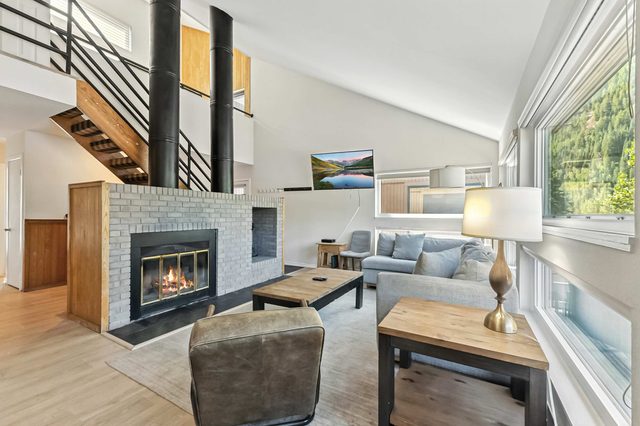 East Vail Condo | Shared Pool & Hot Tub