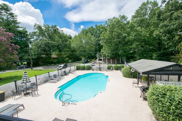 Lakeview 1BR Condo w/ Deck | Walk to Village | Free Tickets