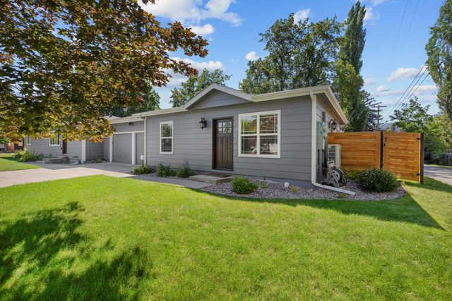 Comfortable 2BR Kalispell Stay|Walk, Bike &Explore