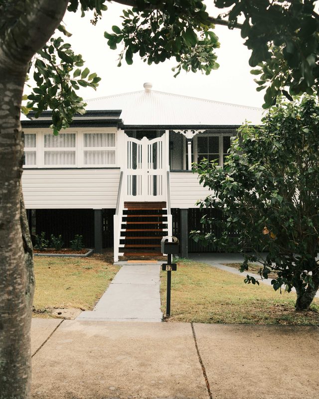Urban Getaway Colonial 6 beds 2 bath, aircon, pet, family