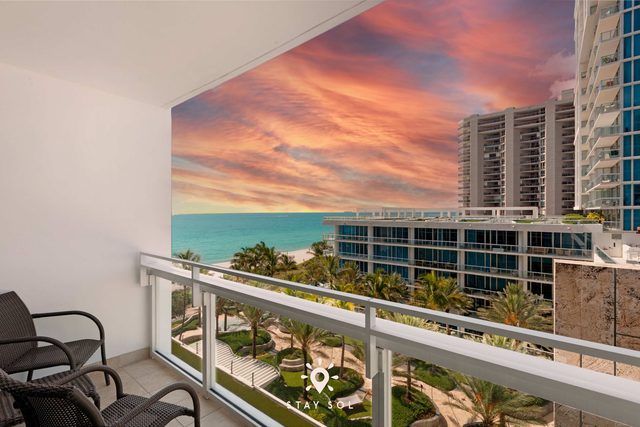 Amazing 1BR Apt - Beach view & Free Parking