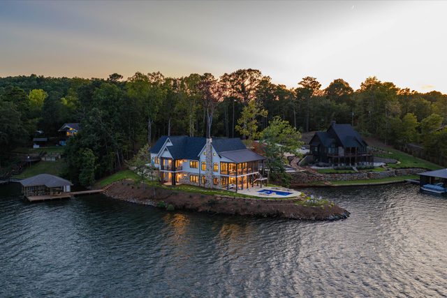 Luxe Lake Martin Home Pool Hot Tub Boat Dock