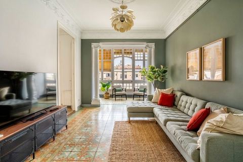 Large 7BD Penthouse for 15 guests in Diagonal