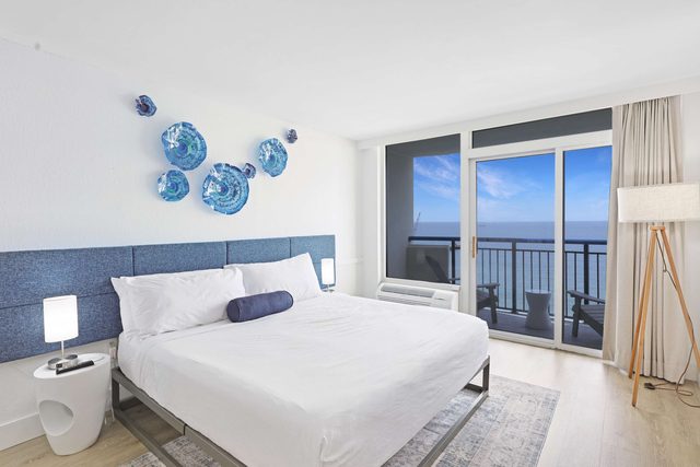 Costa Del Sol By Casanita - Oceanfront Lux Suite — Myrtle Beach, SC