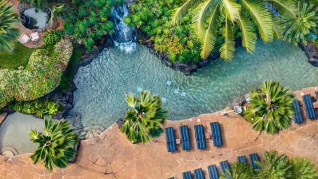 Kahana Falls Maui 2BR Apartment with Balcony and Resort Access