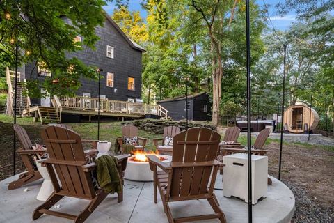 Luxe Hudson Valley • Hot Tub • Sauna • Fire Pit