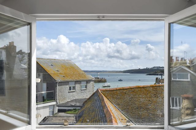 Cosy Fisherman's Cottage, Seconds from Waterfront