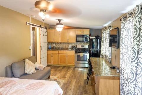 Aloha Studio – AC, Near Beach, Near PCC — Hauula, HI