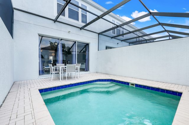 Disney Min Away - Pool, Patio & Playground