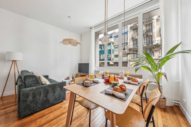 Chic 1BR Near Hotel de Ville & The Louvre