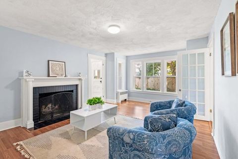 Renovated Classic Cape w/ Guest House, Game Room!