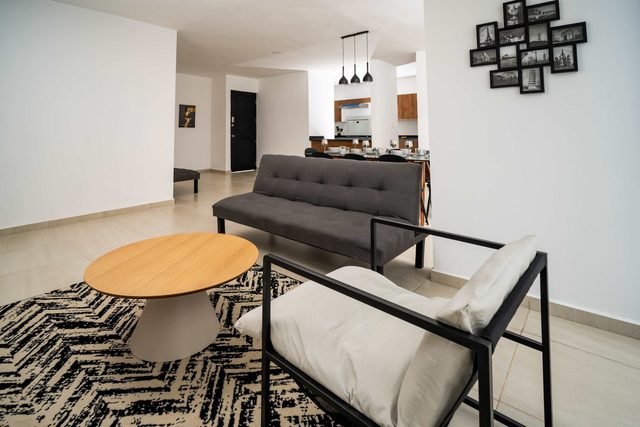 Moderno Townhouse Familiar con Alberca y Gym