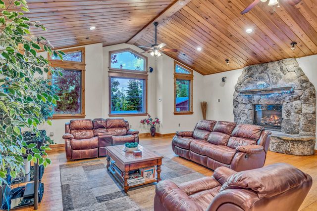 Tahoe Island Retreat | Hot Tub & Game Room