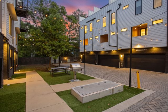 8th Ave South Gem Fabulous Home for Groups of 12