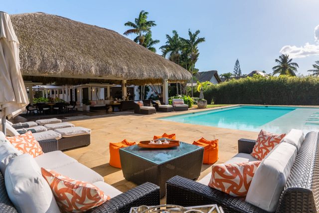 Tropical Modern