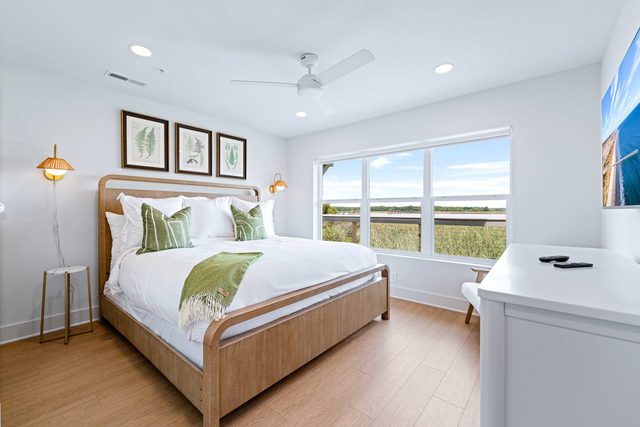 Marsh View Cottage with Pool + Boat Slip — Georgetown, SC