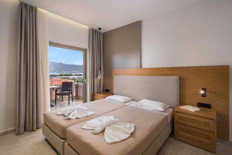 Petritos Hotel | Twin Room 2