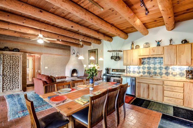 Stunning Mountain Views, Hot Tub, Sweeping Portal